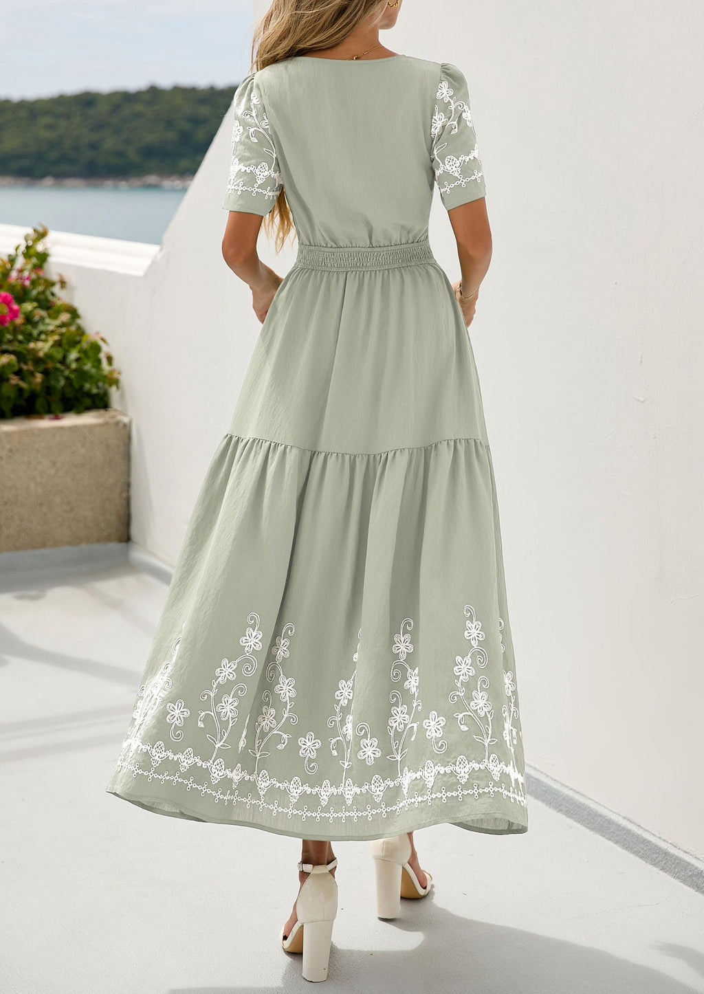 PRETTYGARDEN Women's Summer Boho Maxi Dress 2026 Spring Floral Short Sleeve V Neck A Line Flowy Beach Wedding Guest Dresses (Light Green,XX-Large)