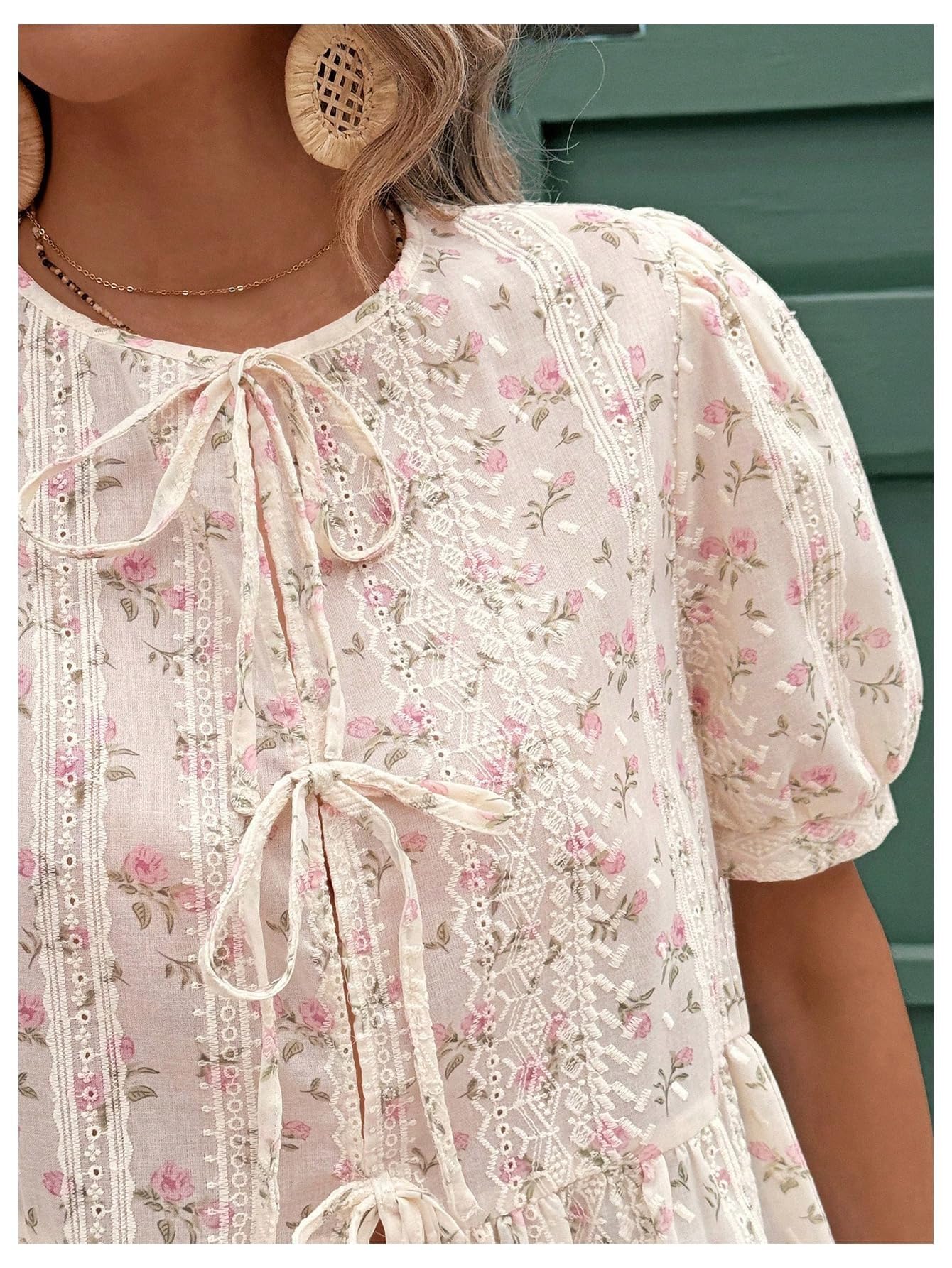 WDIRARA Women's Floral Print Bow Tie Front Blouse Puff Short Sleeve Round Neck Peplum Babydoll Shirt Pink Floral Small