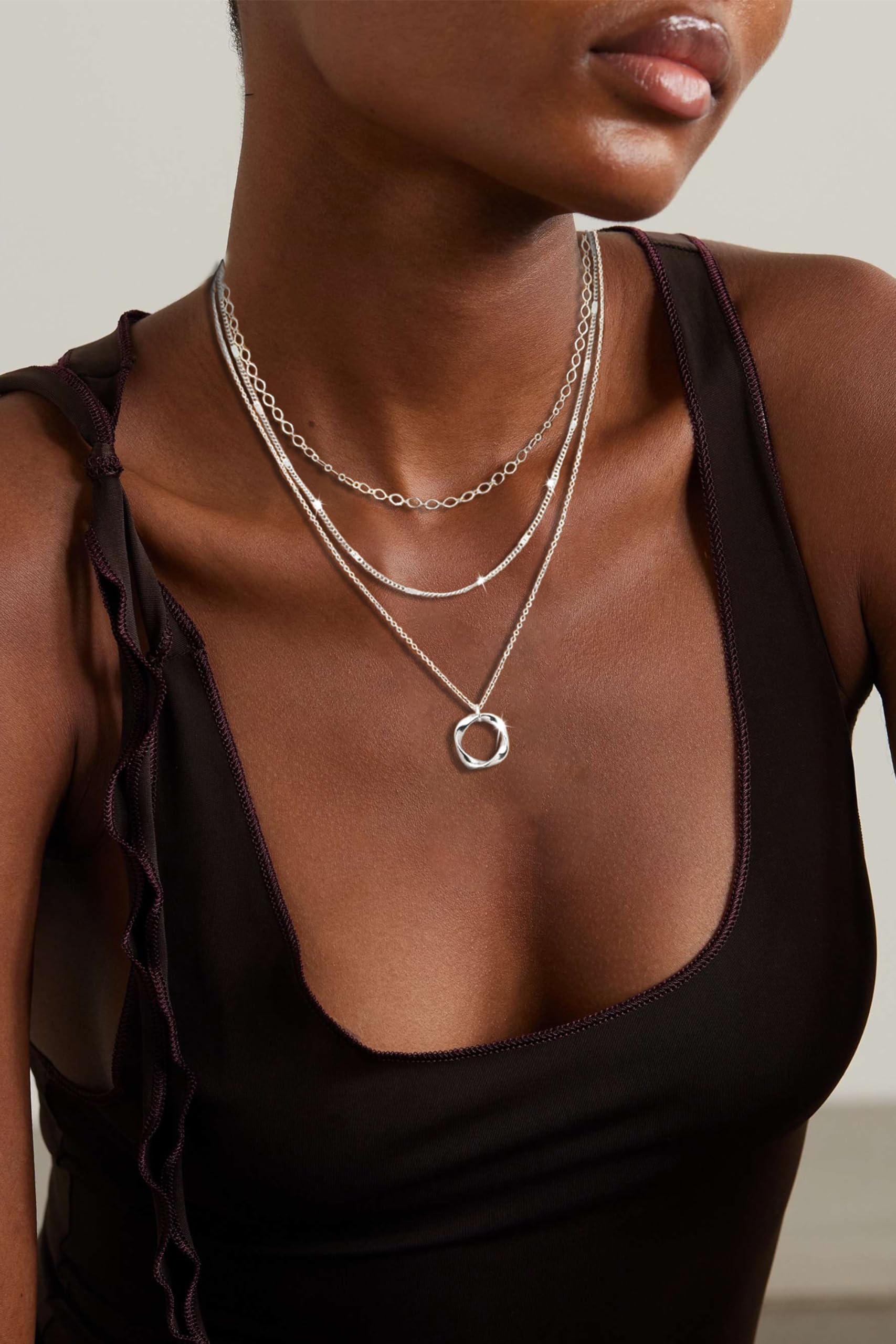 Cuzmly Layered Silver Necklaces for Women, 925 Sterling Silver Stackable Choker Necklaces for Women Trendy Layering Circle Pendant Chain Necklace Set Jewelry Gifts for Women Teen Girls, Brass, No