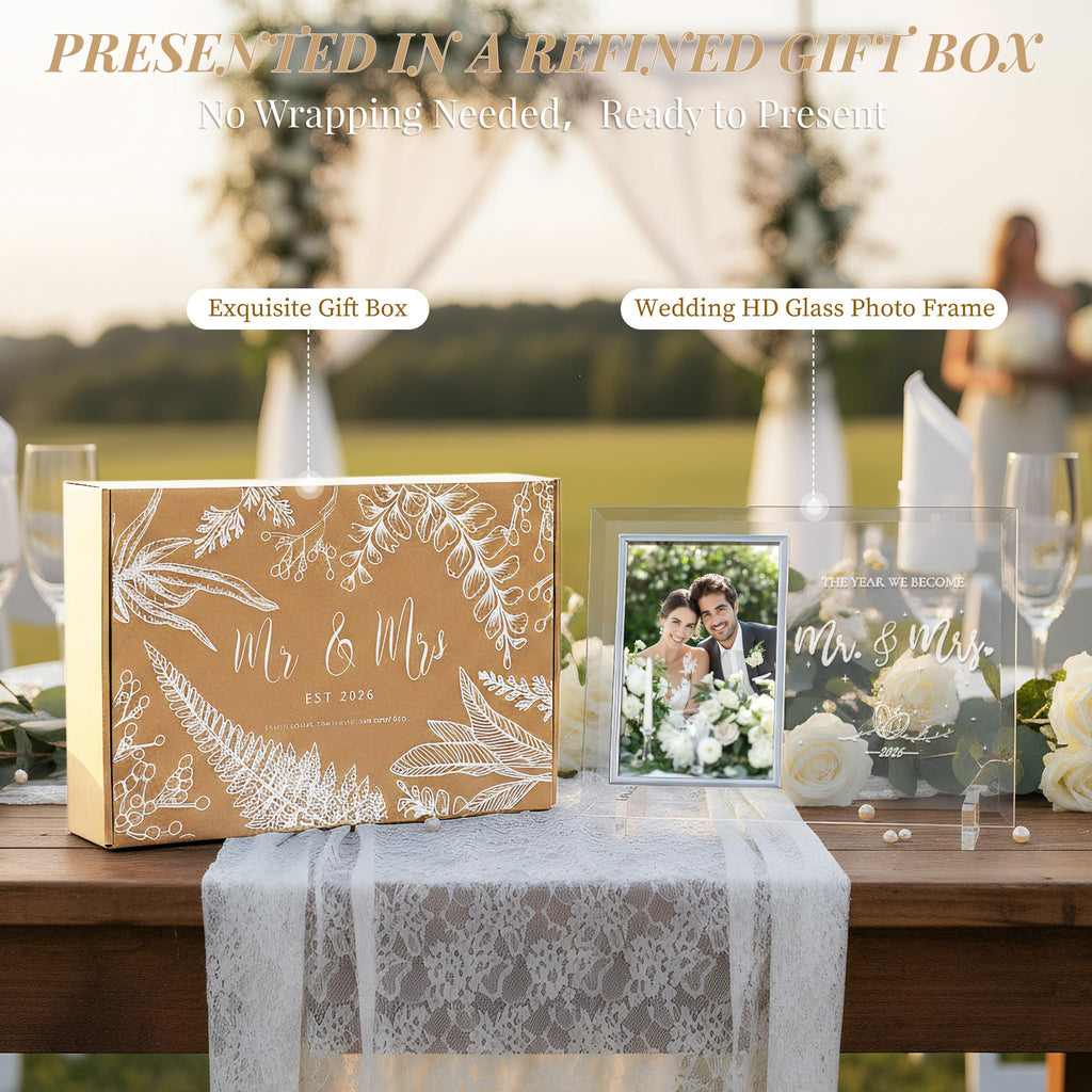 PIKPEOD Wedding Gifts for Couples 2026, Engagement Anniversary Mr and Mrs Presents for Newlyweds, Bridal Shower Gift for Bride to be, Personalized Glass Picture Frame 4x6 for His and Her