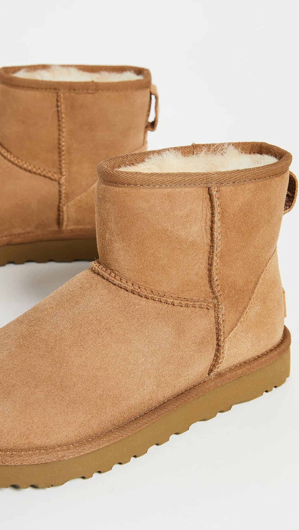 UGG Women's Classic Mini Ii Boot, Chestnut, 09