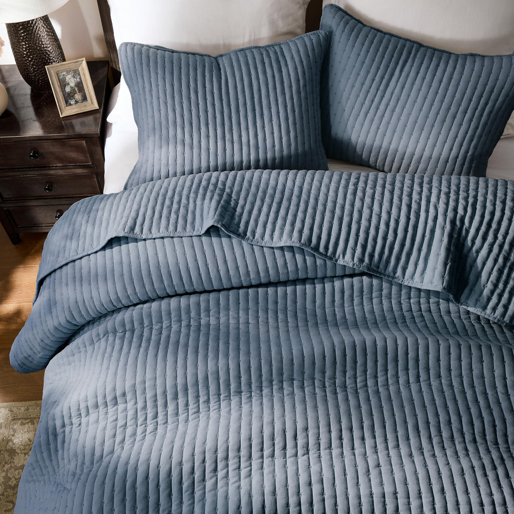WDCOZY Blue Cross Stitch King Size Quilt Set, Striped Lightweight Soft Bedspread, Channel Farmhouse Rustic Coverlet, All Season Country Bedding, Thin Comforter