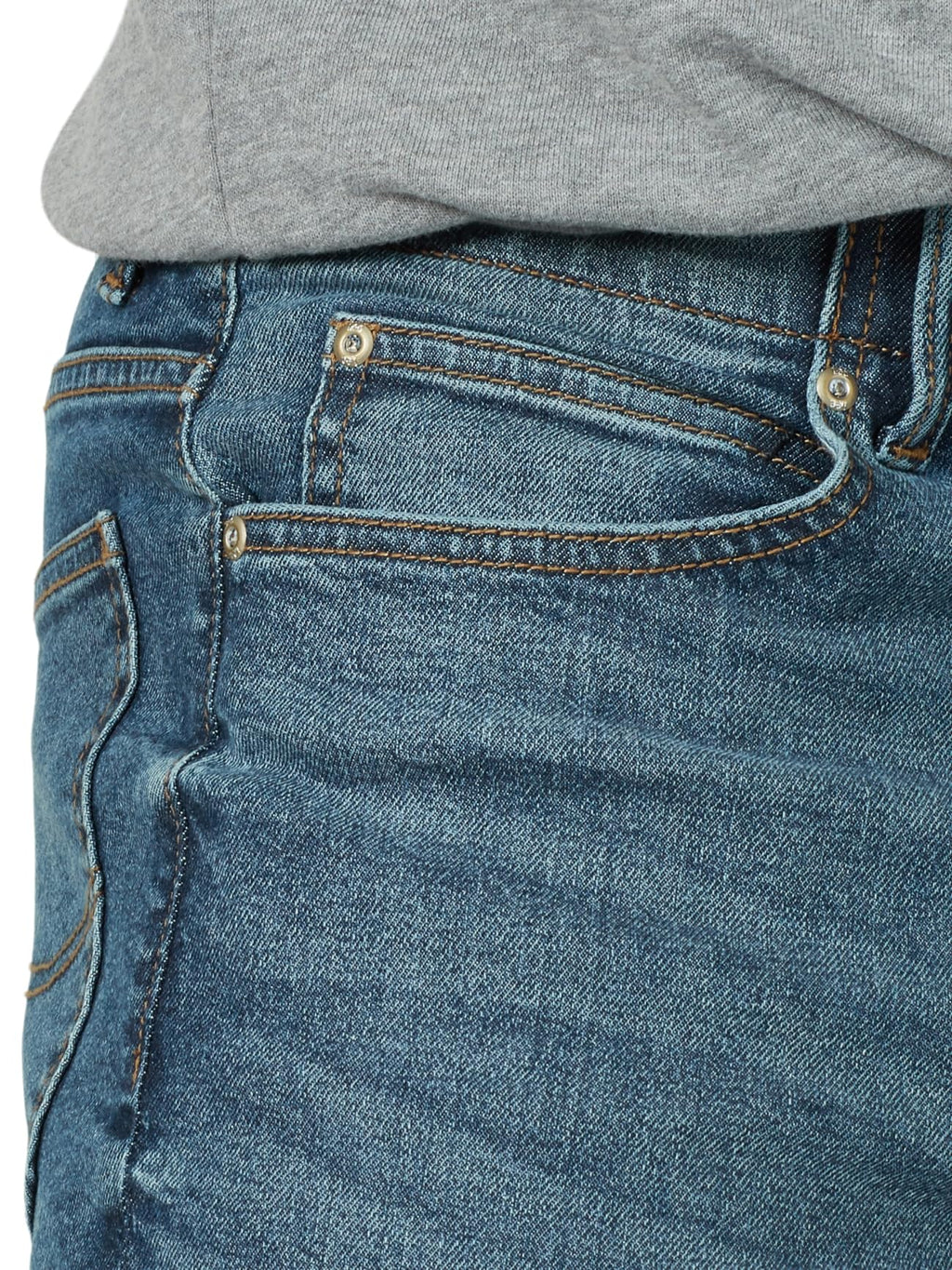 Lee Men's Extreme Motion Regular Straight Jean Thompson 36W x 32L