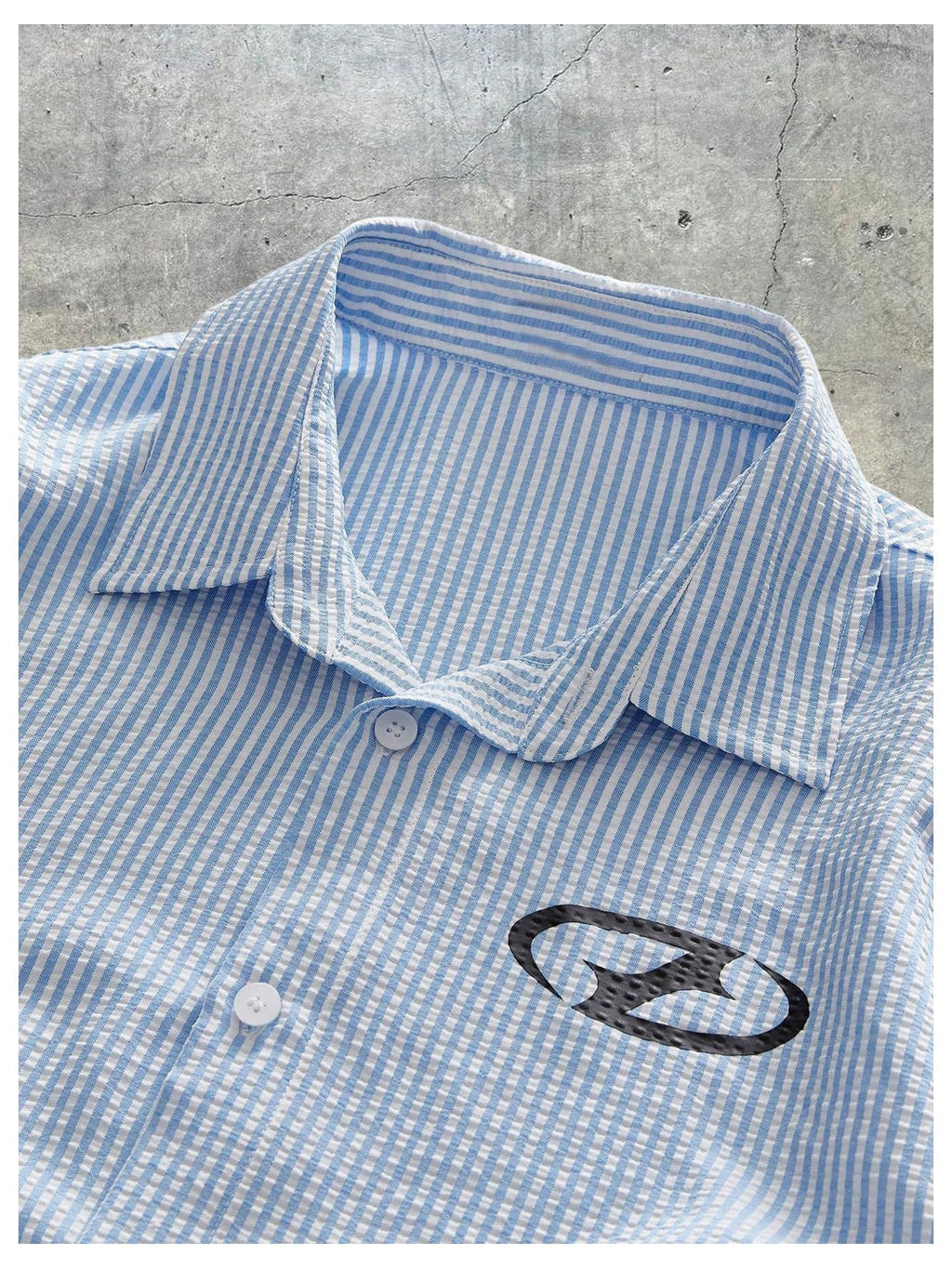 GORGLITTER Men's Cropped T Shirt Oversized Striped Button Up Letter Graphic Short Sleeve Collared Crop Tops Streetwear Black and Blue Small