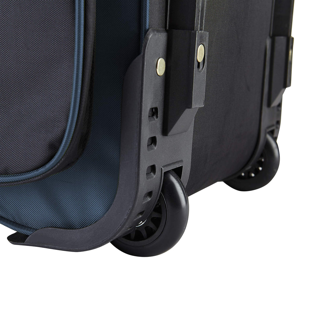 Travelers Club 30" Xpedition Rolling Duffel Bag, Blue